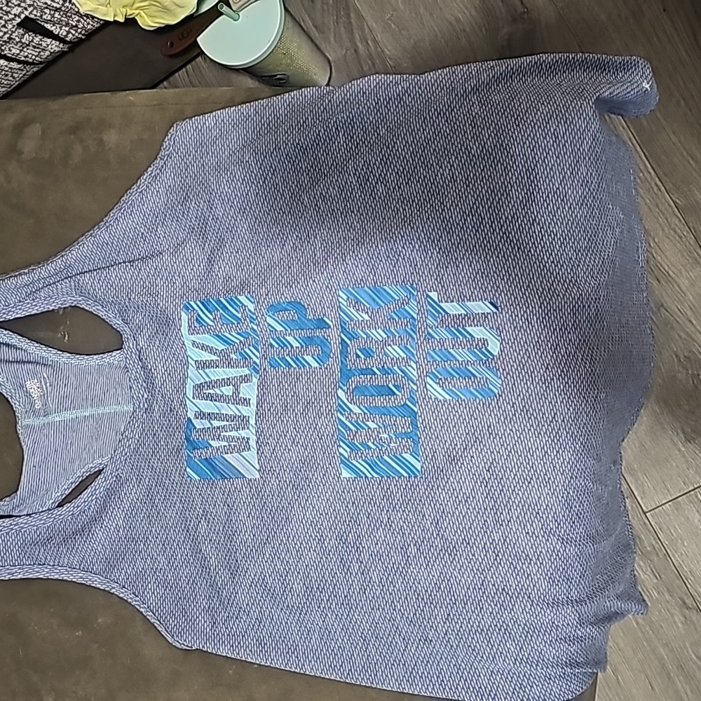 Tank top - Picture 2 of 3
